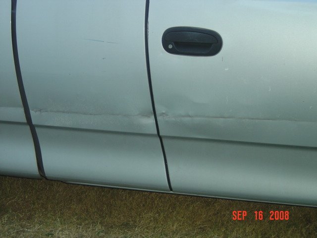 dmgtrk05699.jpg