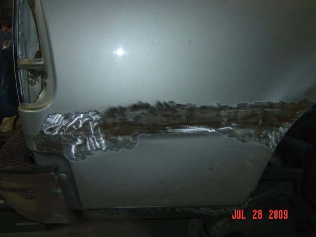 dmgtrk06560.jpg